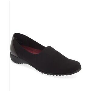 Munro Womens 8.5 Black Slip On Black Stretch Comfort Driving Loafer Shoes